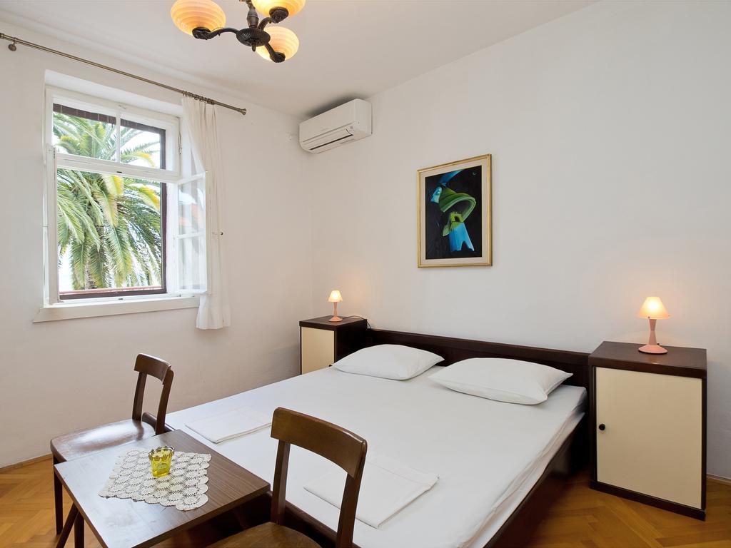 Apartments Dr. Vlasic Подстрана Номер фото